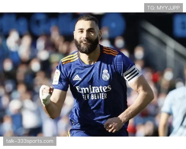 本泽马欧冠淘汰赛戴帽如何改写历史地位