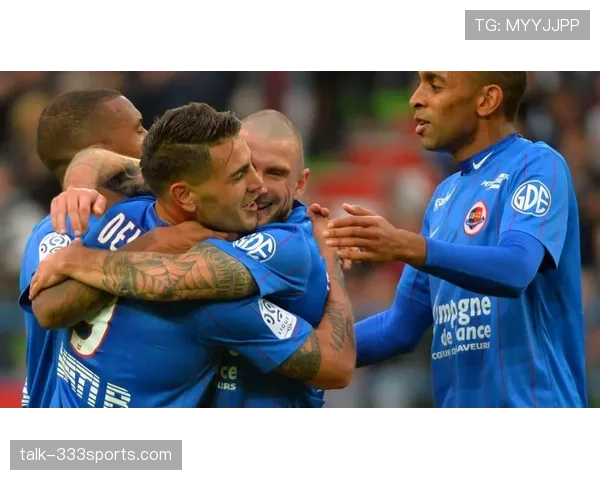 德布劳内 vs 厄齐尔：进攻组织与战术影响力差距在哪