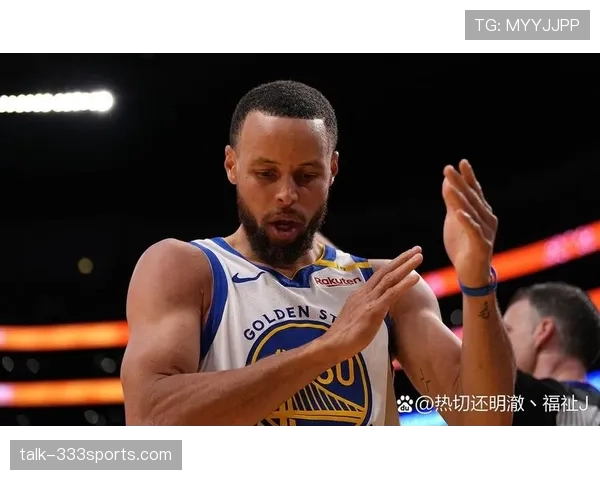 库里三分命中率提升显著 拉开球队得分空间助勇士取胜