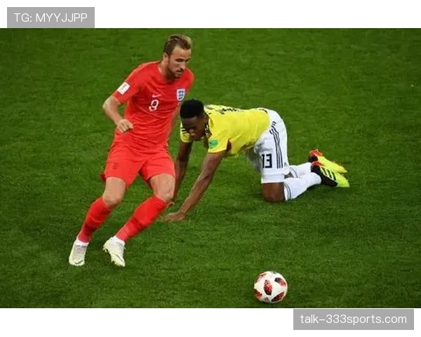 凯恩与卢卡库射门频率分化：从单点驱动到多点参与的进攻模式演变